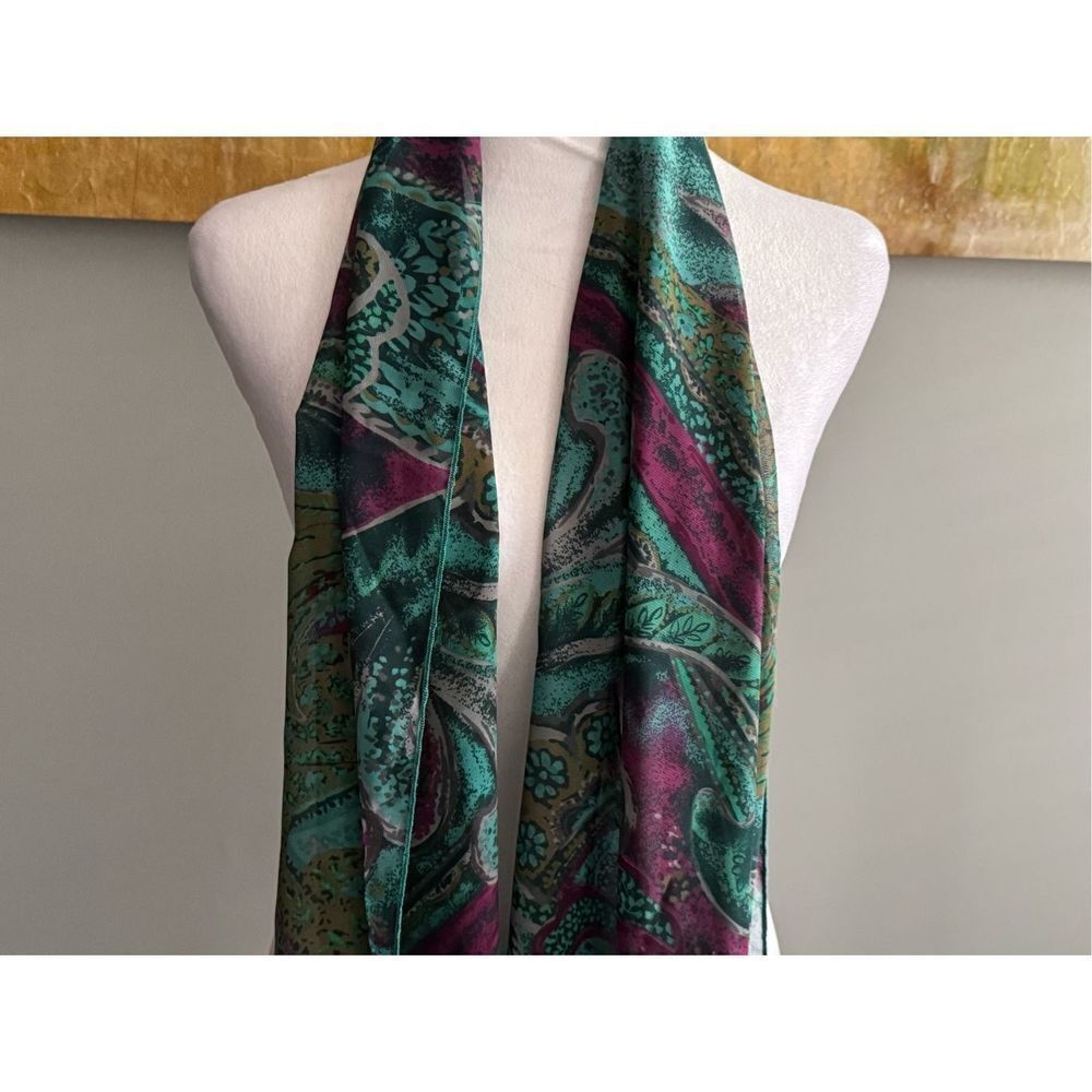 Womens Multi-Color Scarf - Picture 5 of 8